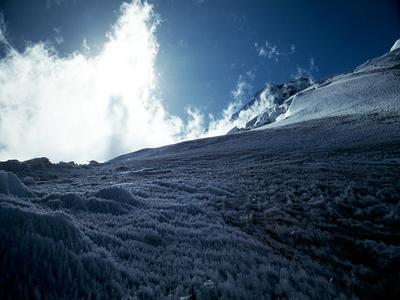 "Huayna Potosí (6088 m)"